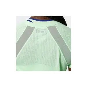 T-shirt femme New Balance Impact Run image-2