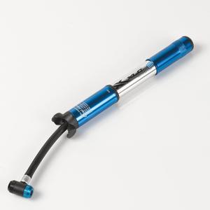 2501910801-mini-bomba-mtb-barra-aluminio-xlc-pu-m02-plata-azul-220-mm