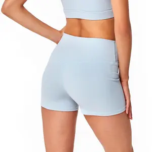 Women's shorts Yeaz Celeb image-2