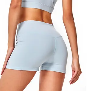 Women's shorts Yeaz Celeb image-3