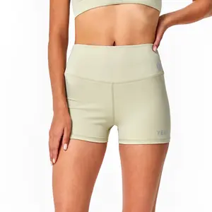 Women's shorts Yeaz Celeb image-0