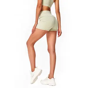 Women's shorts Yeaz Celeb image-1