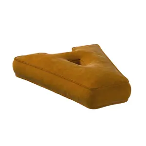 Μαξιλάρι γράμμα Α Yellow Tipi Posh Velvet image-1