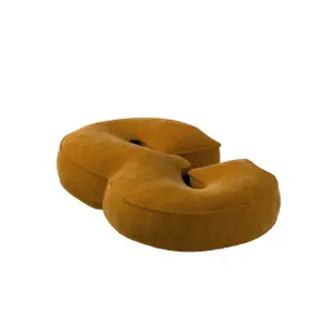 Μαξιλάρι με ψηφίο 3 από βελούδο Yellow Tipi image-1