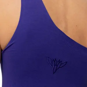 Women's asymmetrical tank top Yogaessential Shakti image-4