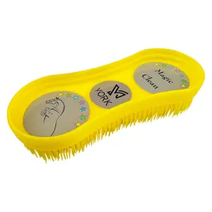 Horse brush York image-0