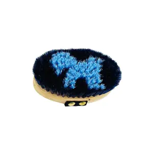 Horse brush York image-1