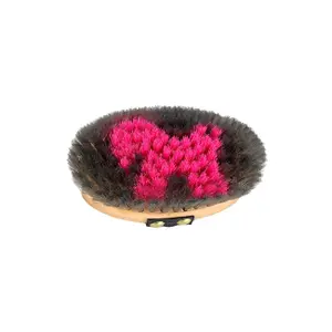 Horse brush York image-1