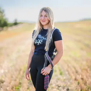 Women's T-shirt York Shiny Horse image-2