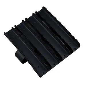 Iron Curry Comb for Horses Zaldi image-1