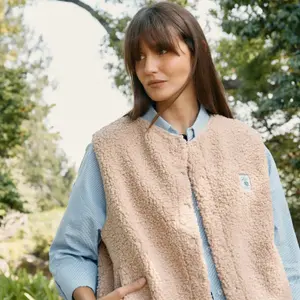 Sleeveless Sherpa Gilet Zeta image-2