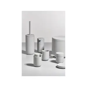 Distributore di sapone Zone Denmark Ume image-2