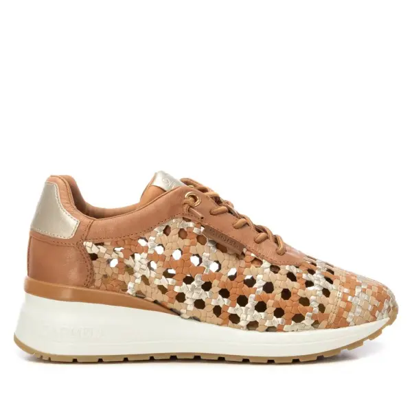 Baskets design tressé avec détails métalliques en cuir femme Carmela