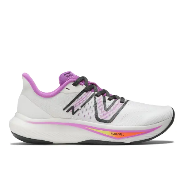 Chaussures de running femme New Balance Fuelcell Rebel V3