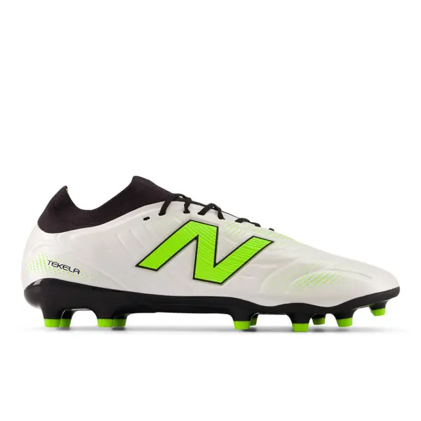 Chaussures de football New Balance Tekela Pro Low MG V5