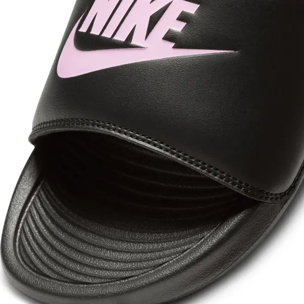 Nike Victori One - vue 2
