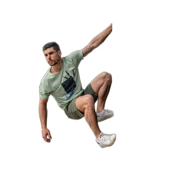 T-shirt Snap Climbing Holds