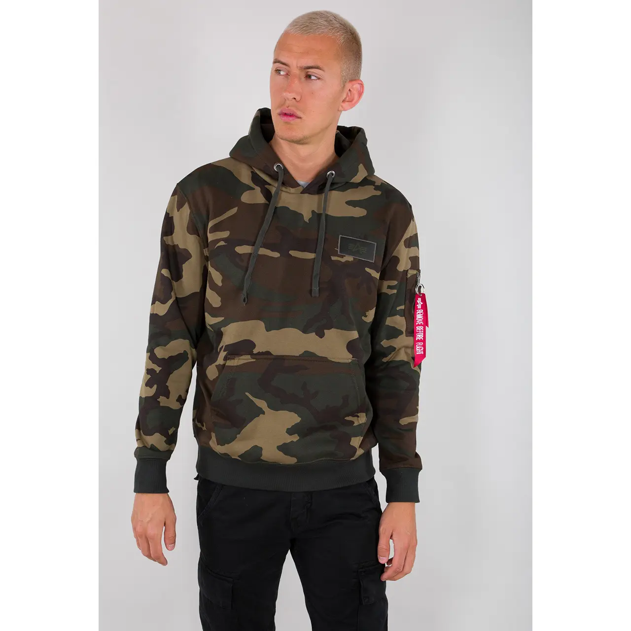 Felpa Alpha Industries con cappuccio Back Print Camo