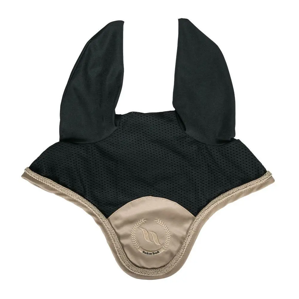 Berretto Back on Track night collection