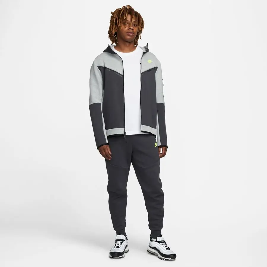 Kapuzenjacke Nike Tech