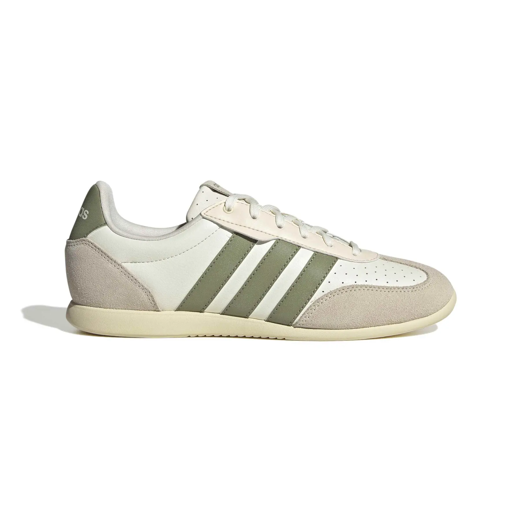 Baskets femme adidas Barreda Lo HQ7388 Blanc