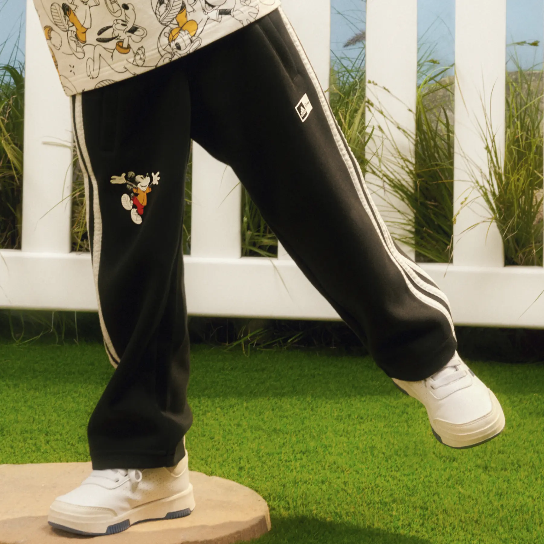 Jogginghose für Kinder adidas Disney Mickey Mouse - Farbe: Schwarz