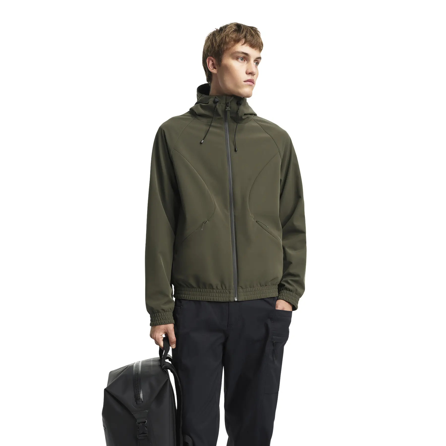 Giacca a vento con cappuccio e zip Aigle AIW25MFLE011