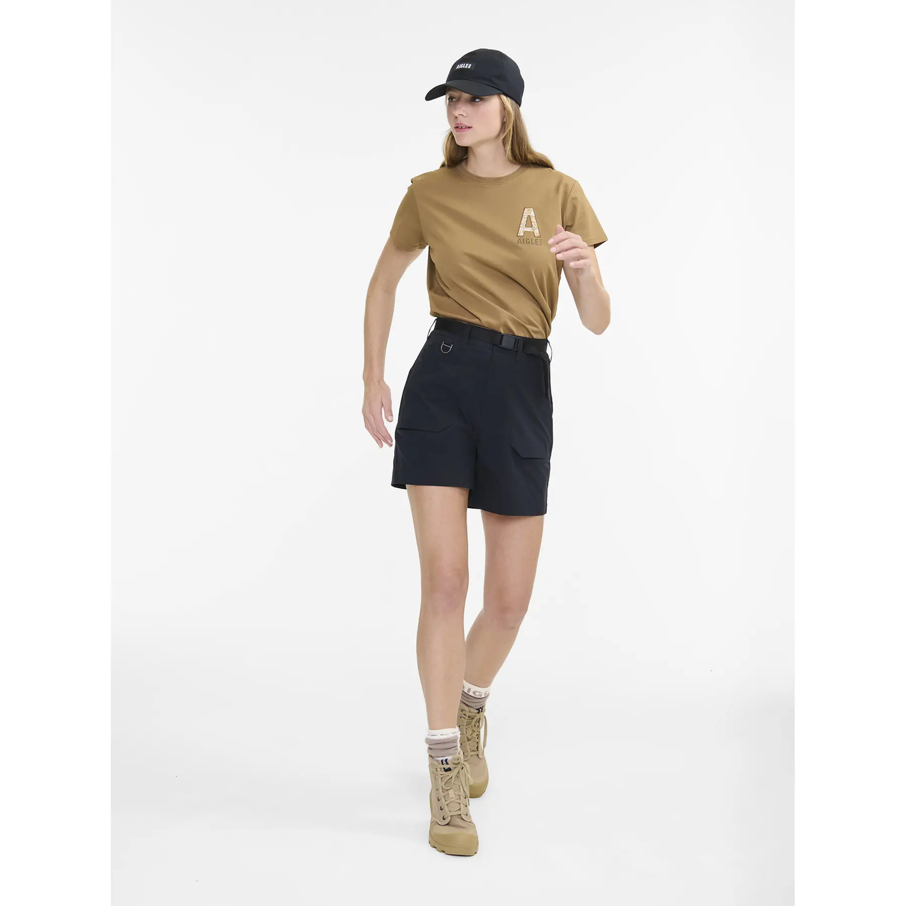 Kurze Technik Frau Aigle DFT UV-C