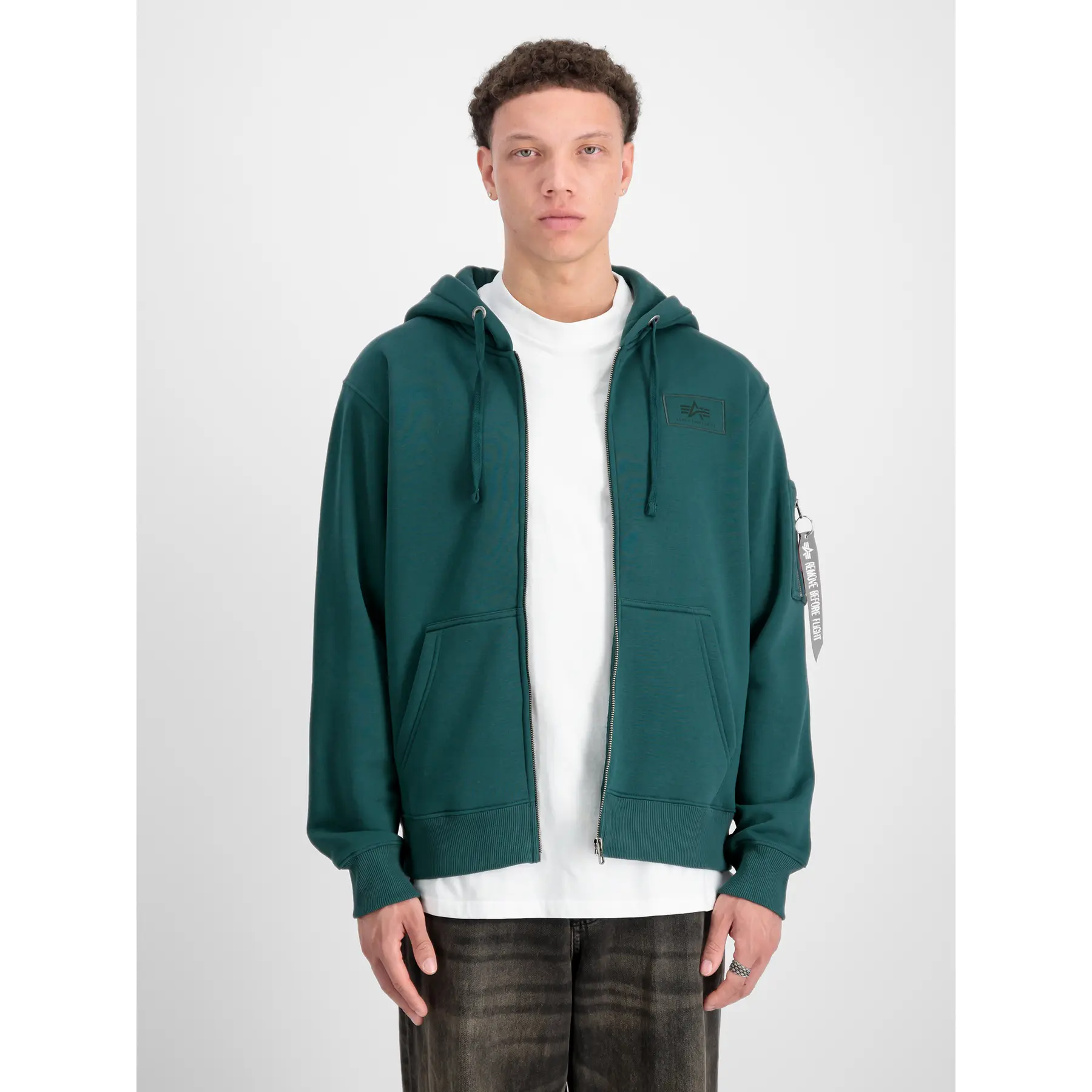 Felpa con zip e stampa sul retro Alpha Industries