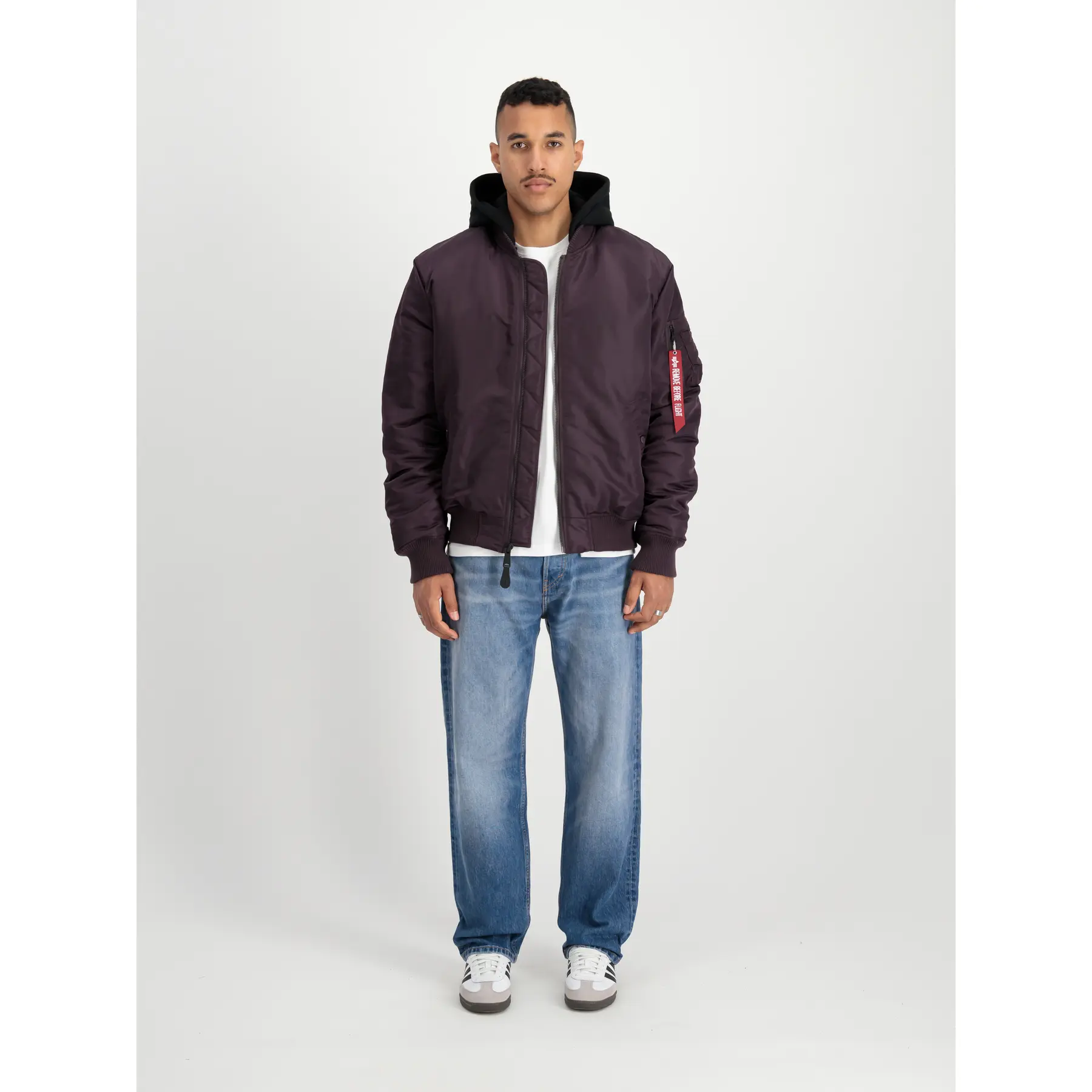 Giacca ricamata sul retro Alpha Industries MA-1 ZH