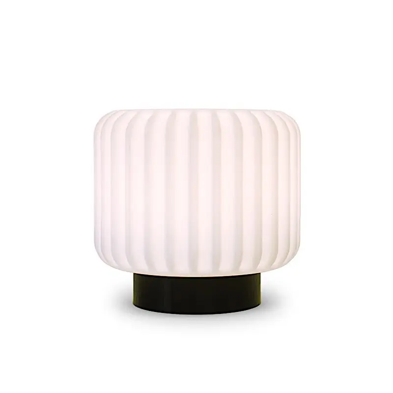 Lampe dentelles Atelier Pierre