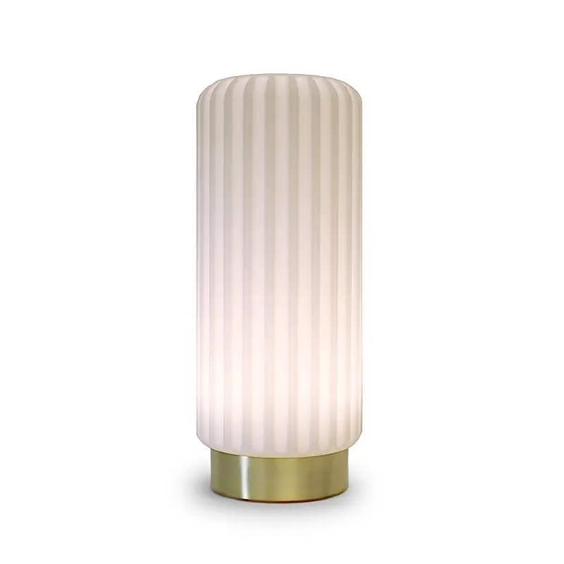 Lampe dentelles Atelier Pierre