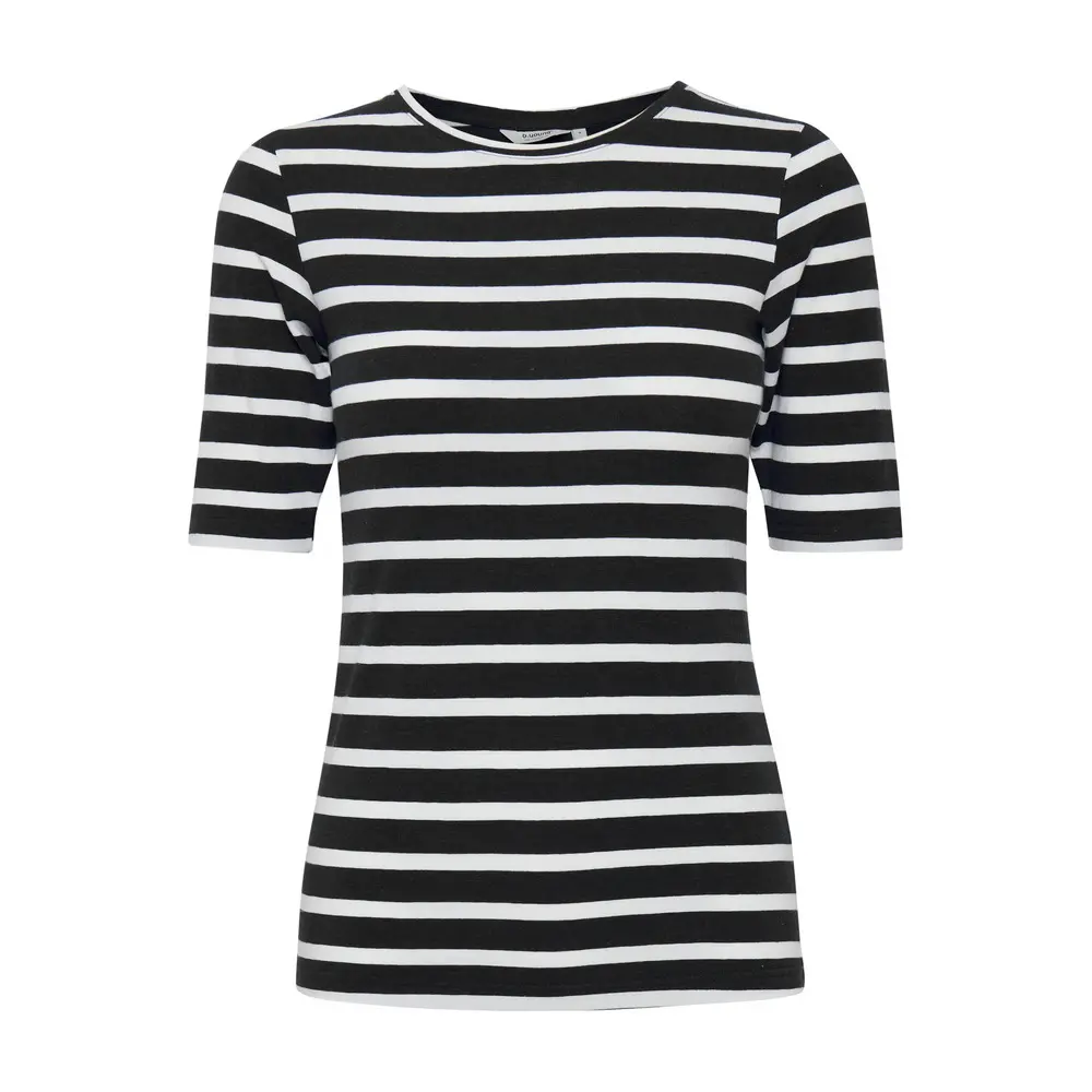 T-Shirt b.young