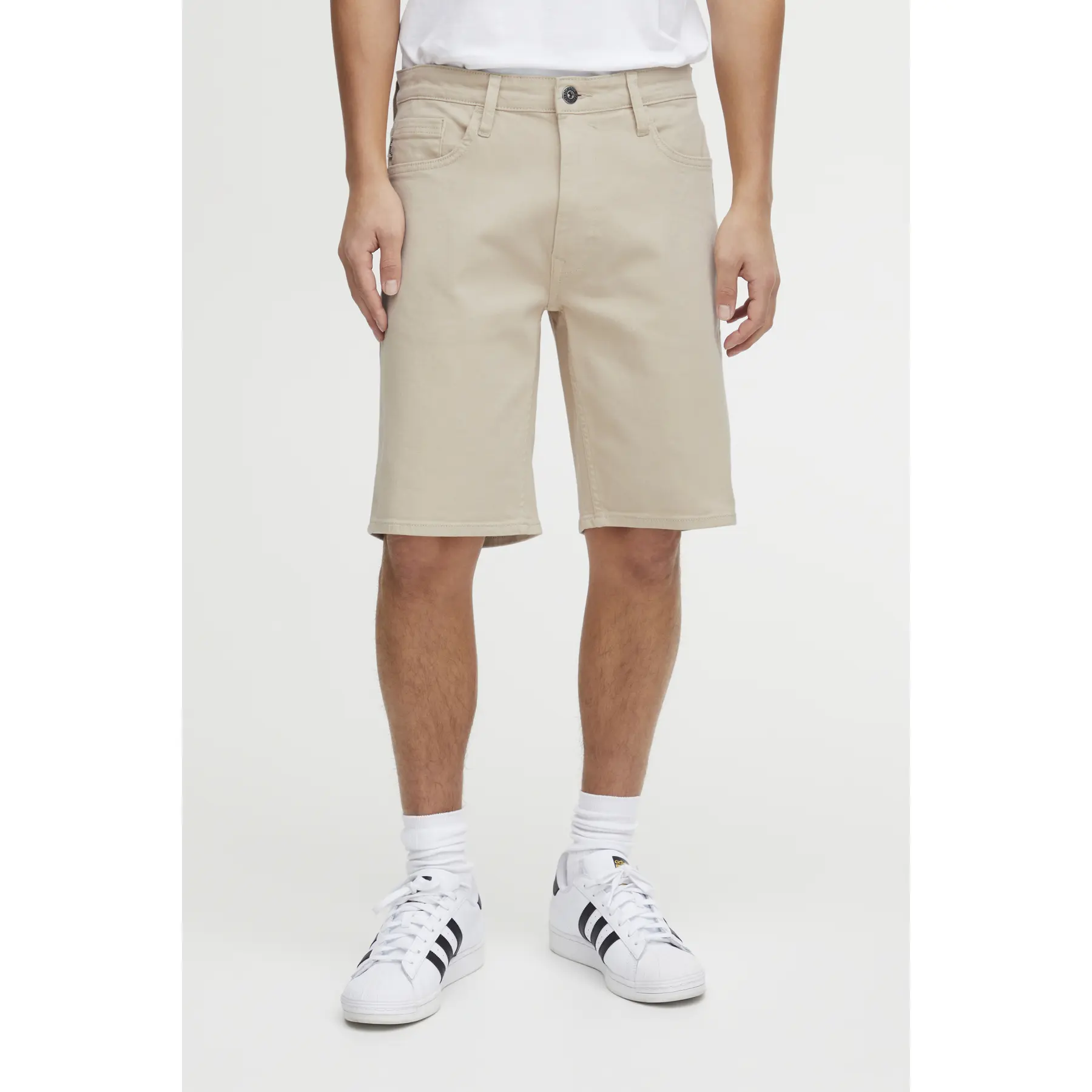 Blend Beige Short Thunder