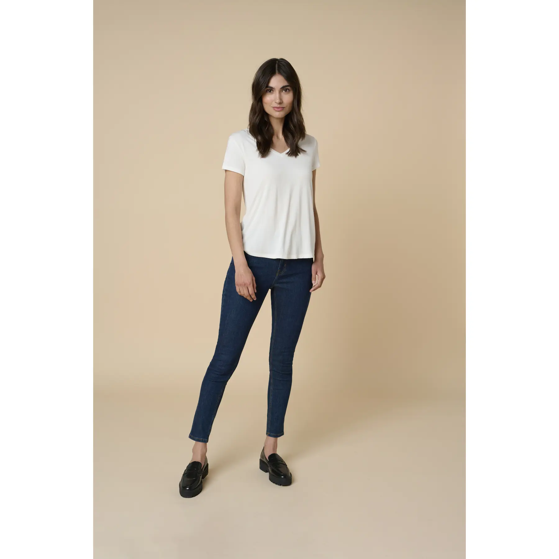 T-shirt da donna con scollo a V CULTURE Poppy