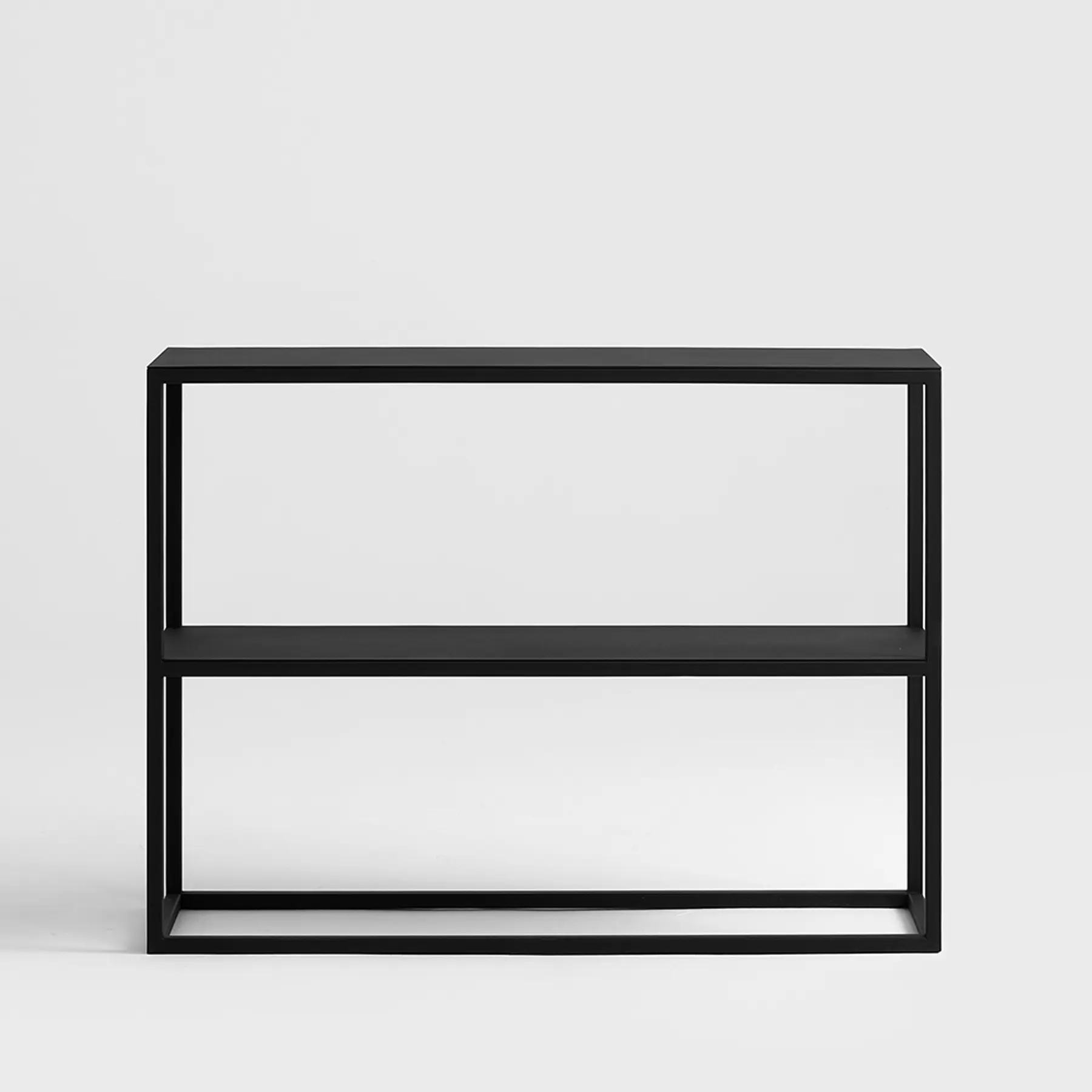 Console en metal CUSTOM FORM Julieta 2F Console en metal CUSTOM FORM Julieta 2F