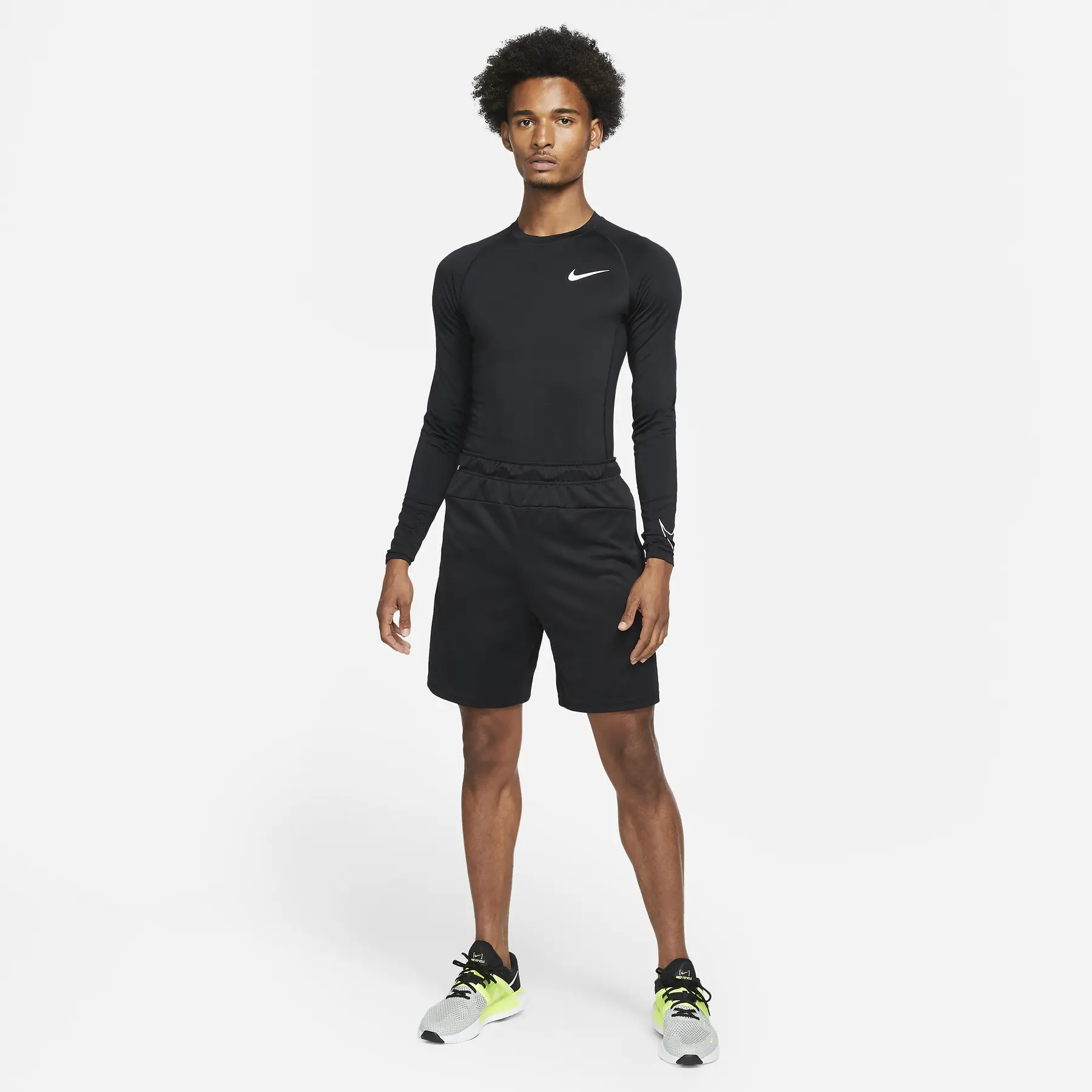 Nike, Herren, Sportshirt, Pro Longsleeve Shirt (XXL), Schwarz - Image 3