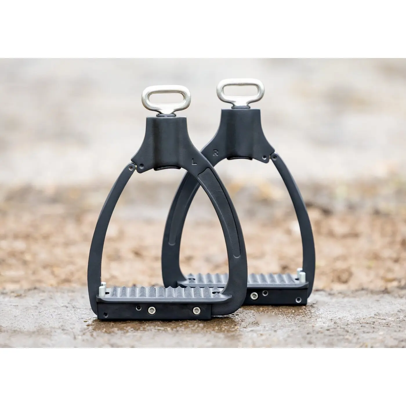 Safety stirrups for equestrian use Edix Saddles Nox