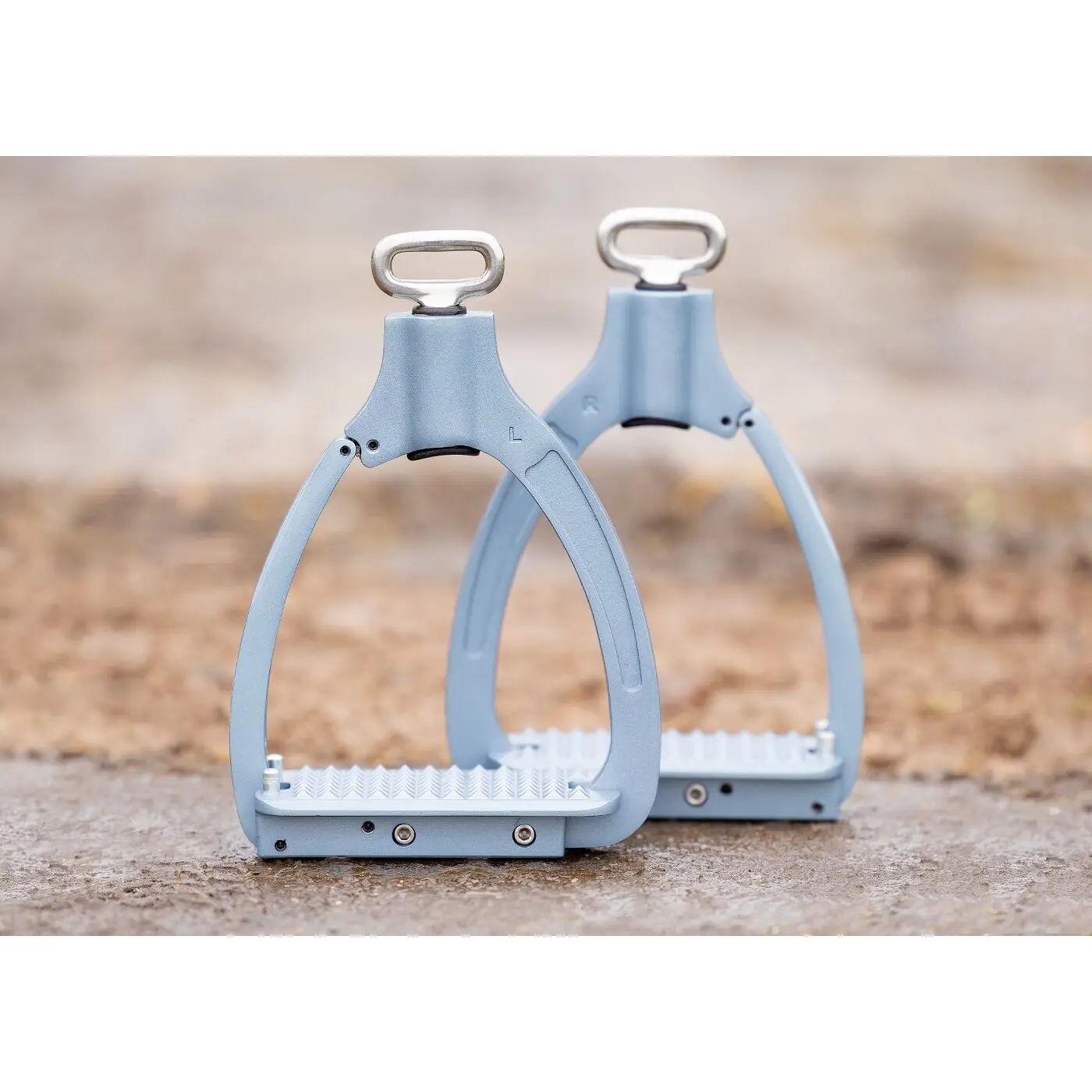 Safety stirrups for equestrian use Edix Saddles Nox