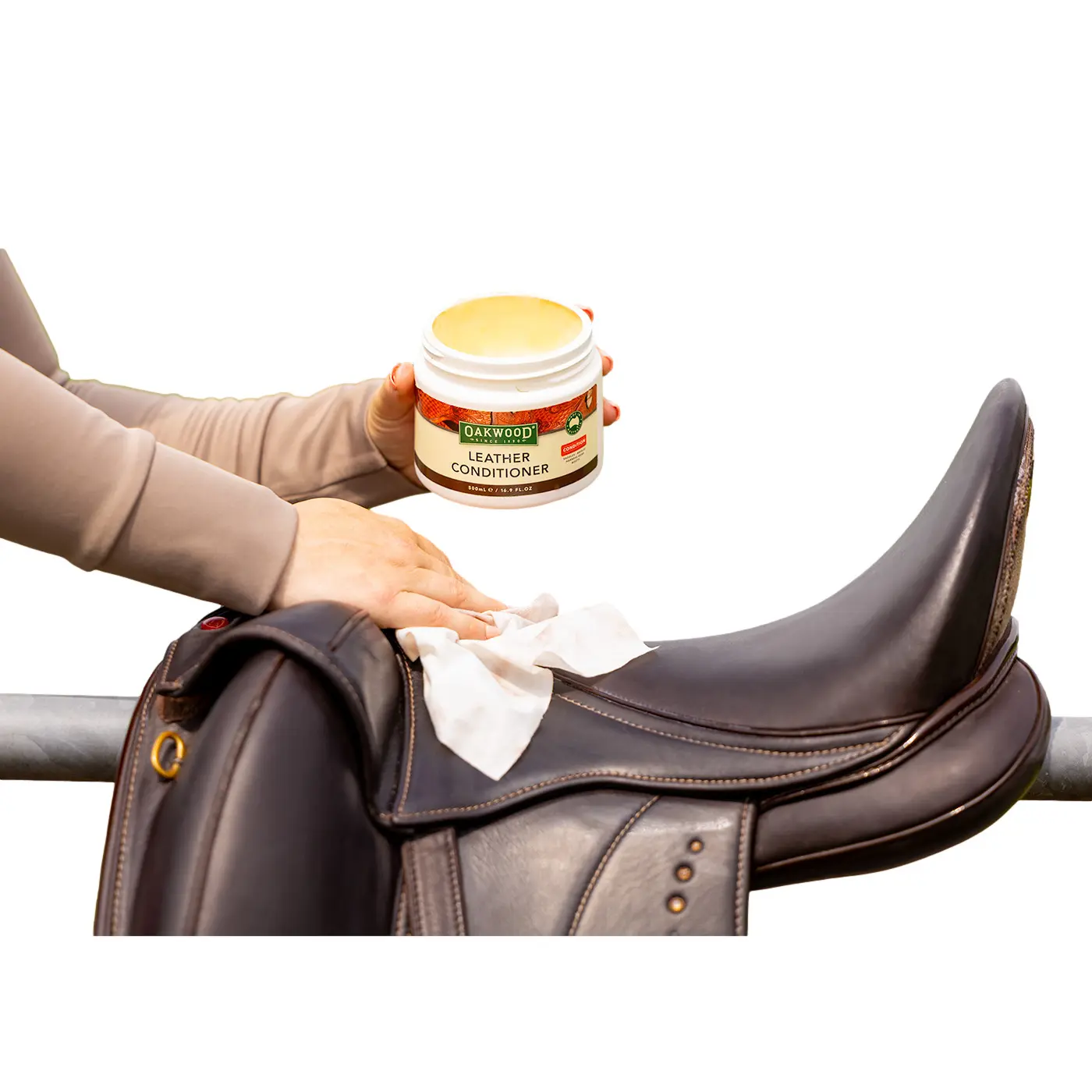 Leather cream Edix Saddles Oakwood
