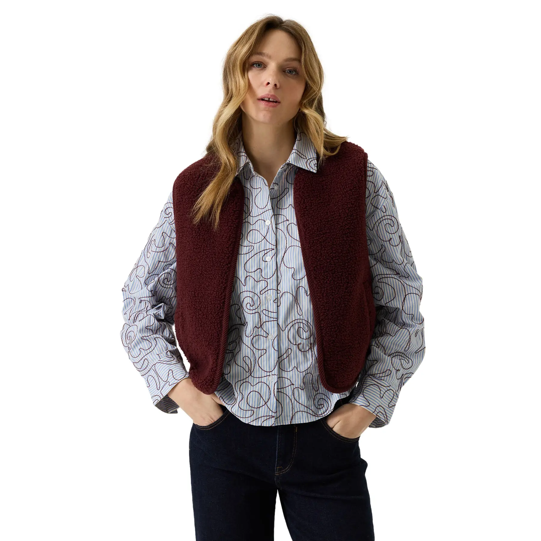 Garcia Women's Rouge Teddy Gilet