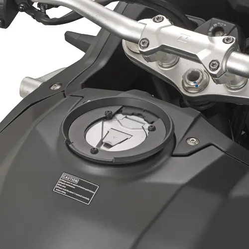 Halterung für Motorrad-Tankrucksack Givi Bride Tenklock Kove 800X Pro 2024
