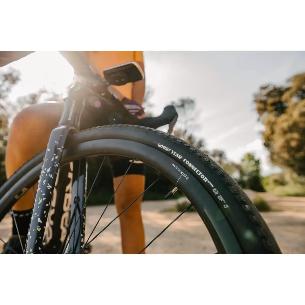 Reifen Goodyear Connector Slick Race