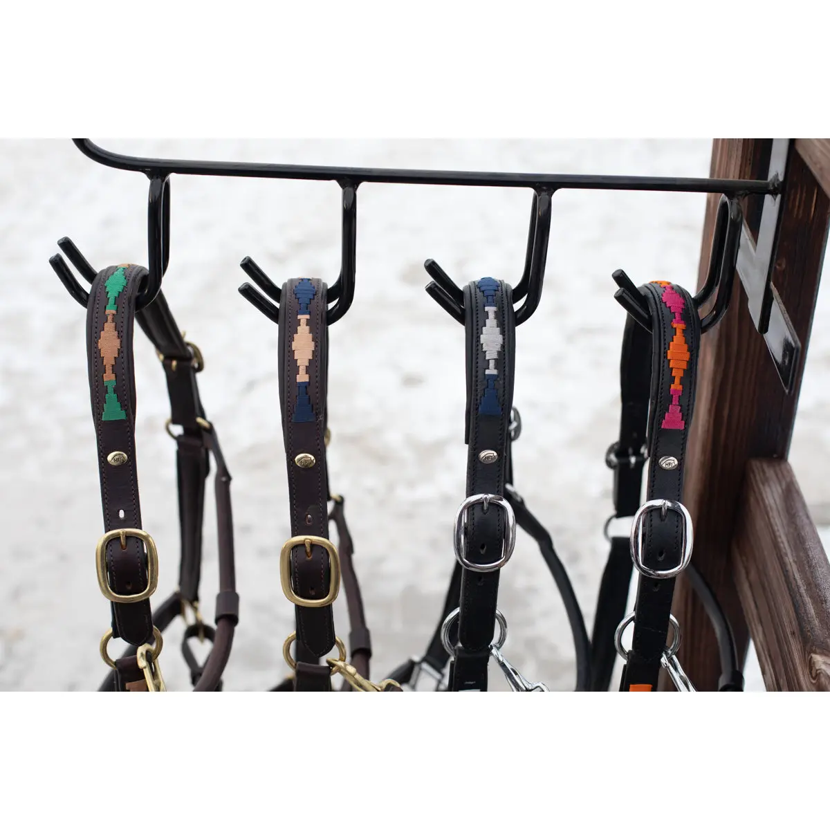 Leather halter for horses HFI Polo