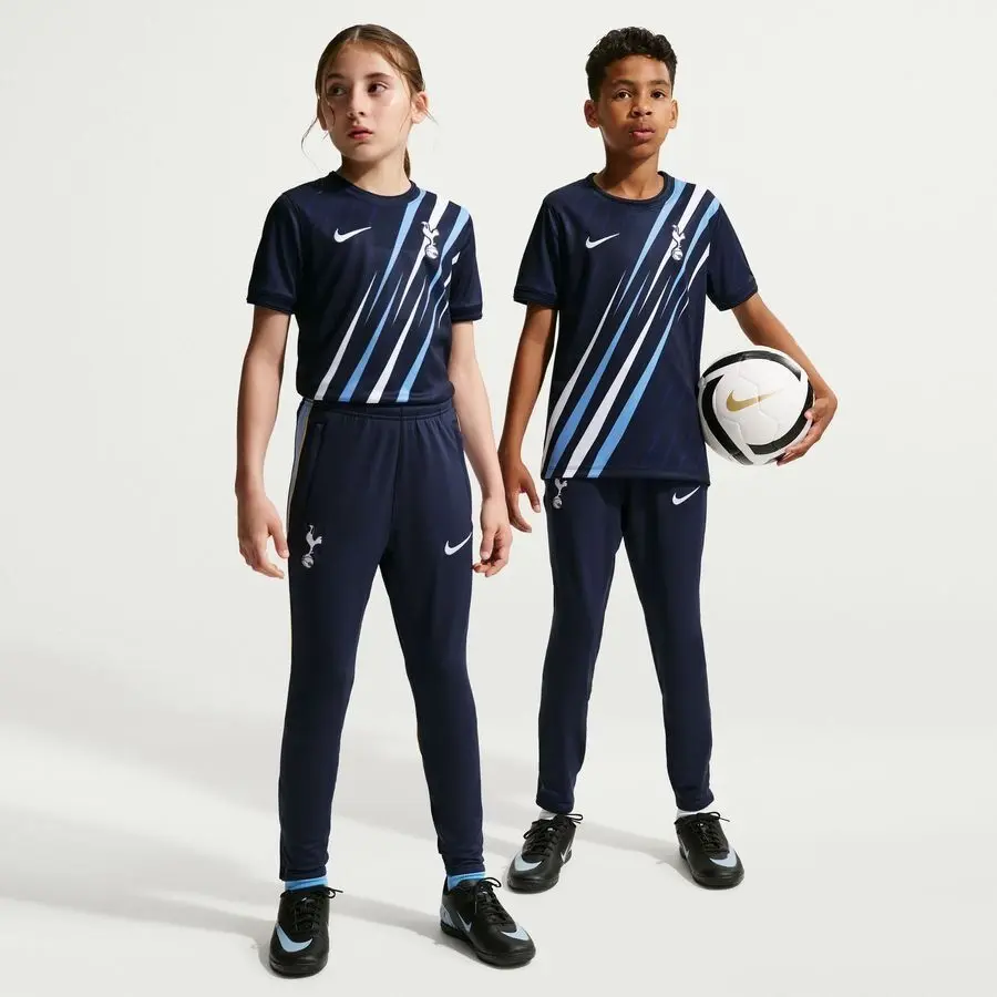 Tottenham Kinderhose Strike