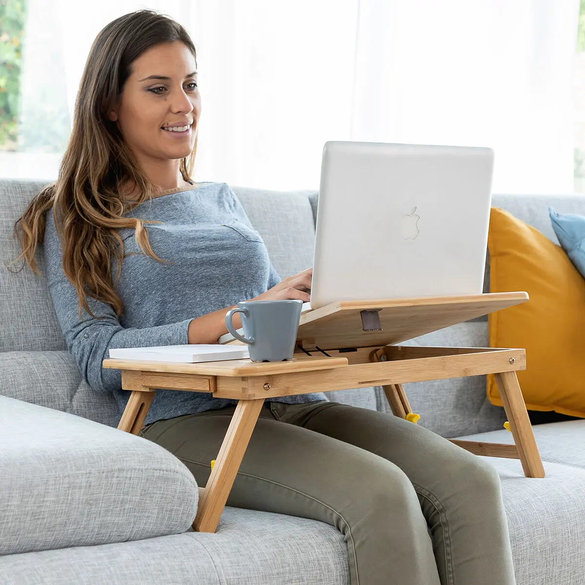 Table pliante d'appoint en bambou InnovaGoods Lapwood Table pliante d'appoint en bambou InnovaGoods Lapwood