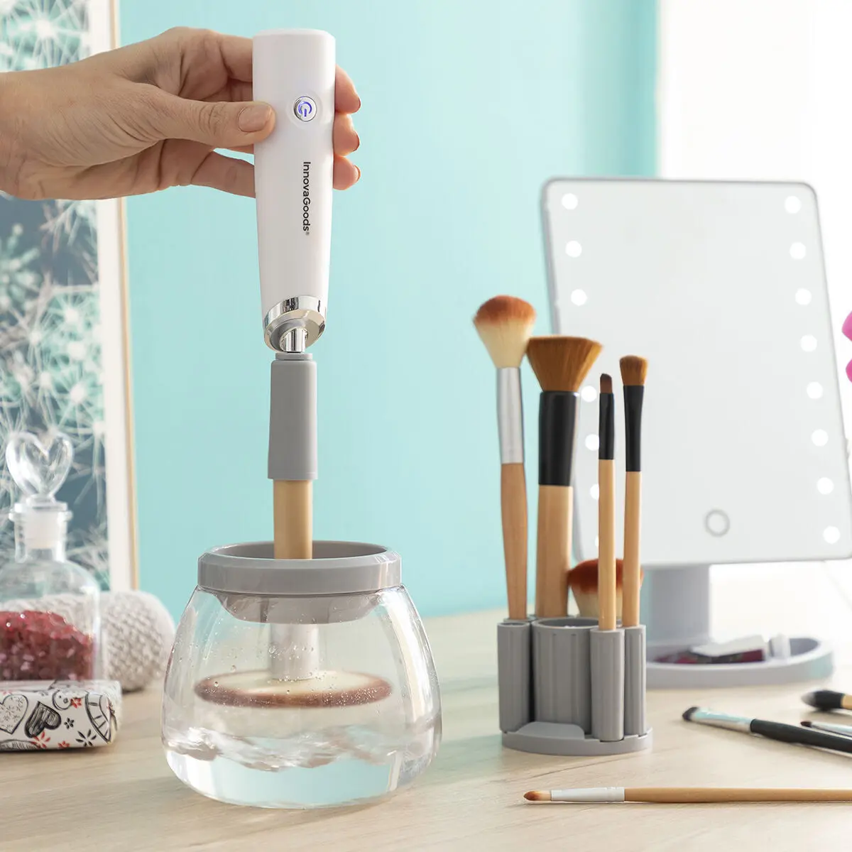 Automatischer Trockenreiniger für Make-up-Pinsel InnovaGoods Maklin