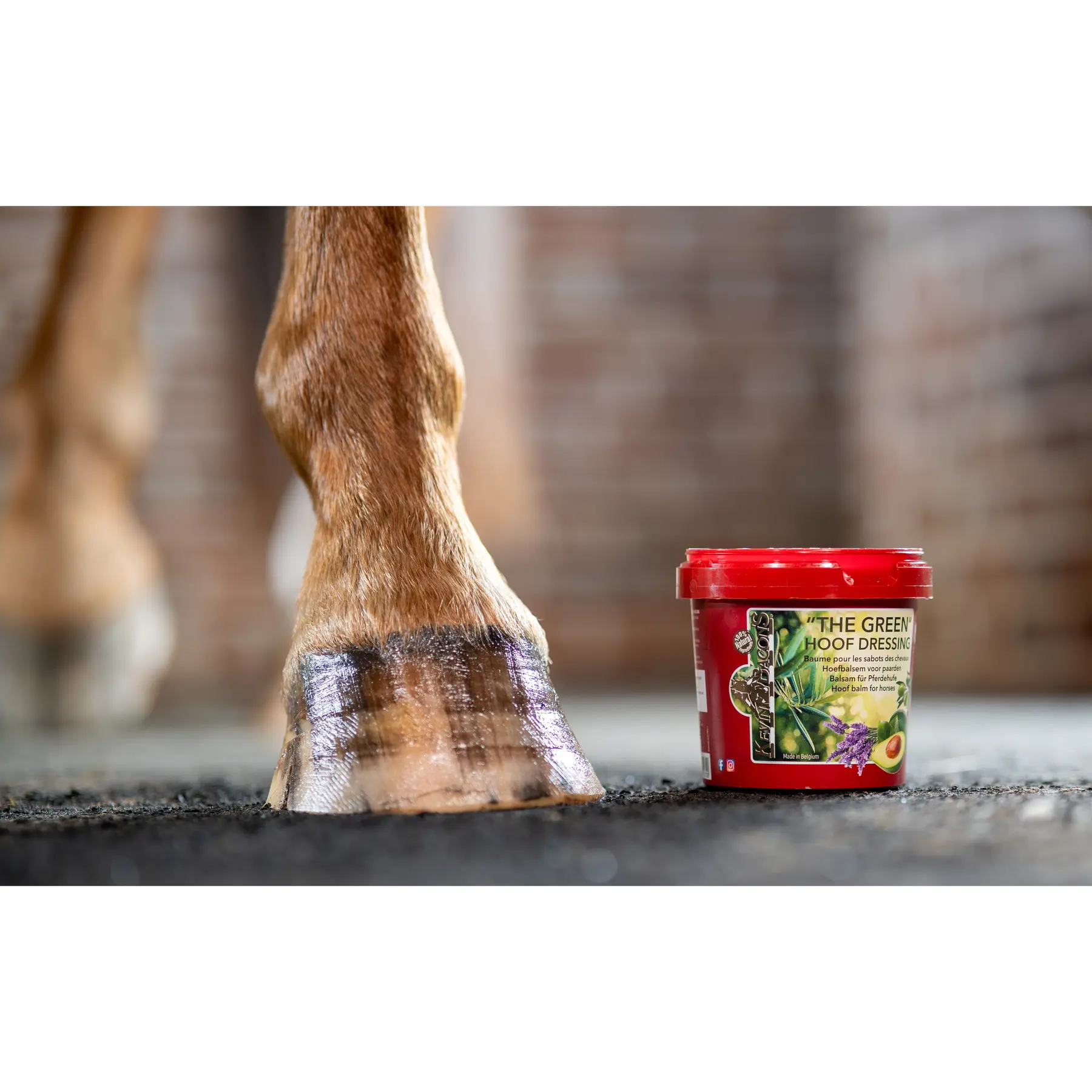 Horse hoof cream Kevin Bacon's Hoof Dressing - The Green