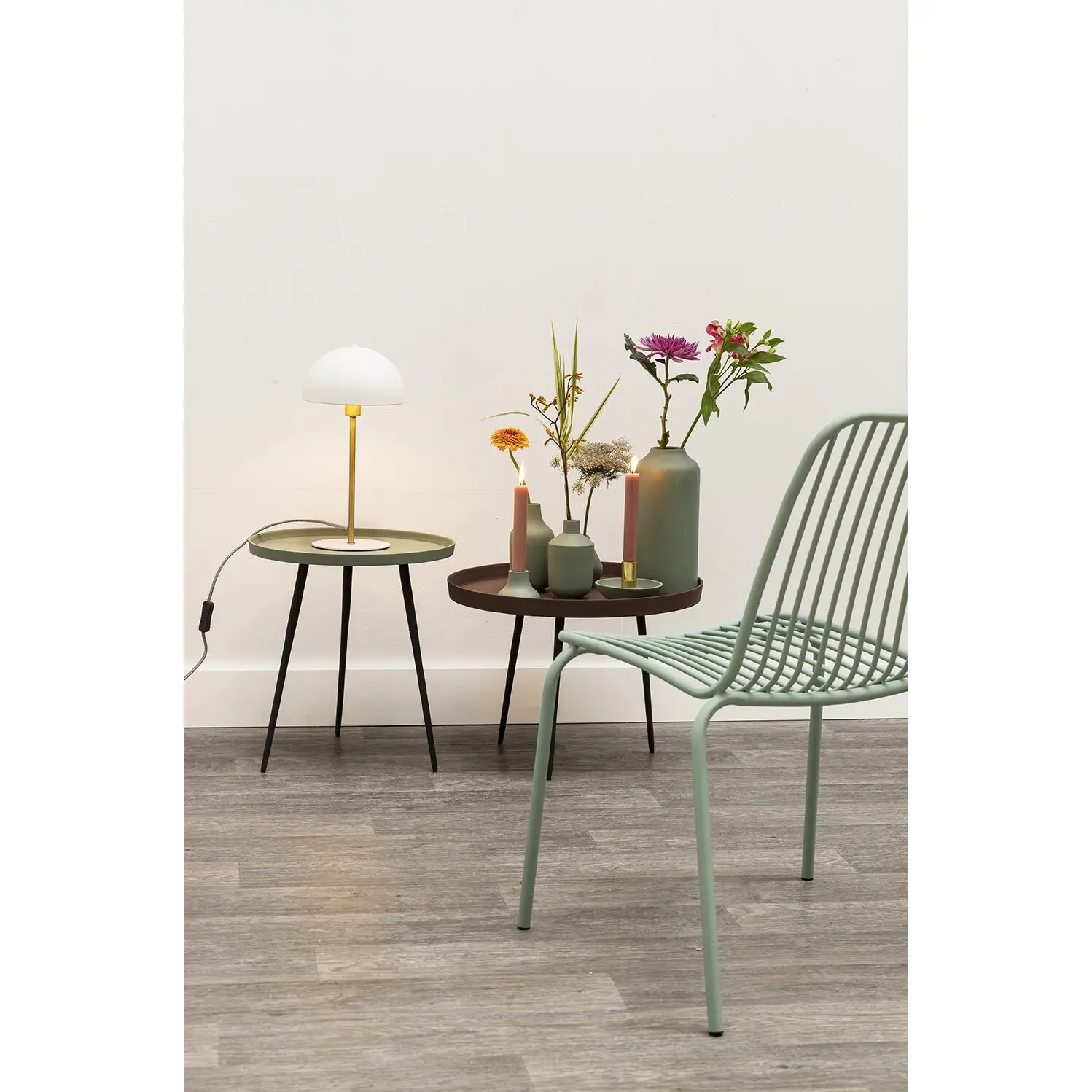 Lampe de table métalique Leitmotiv Bonnet