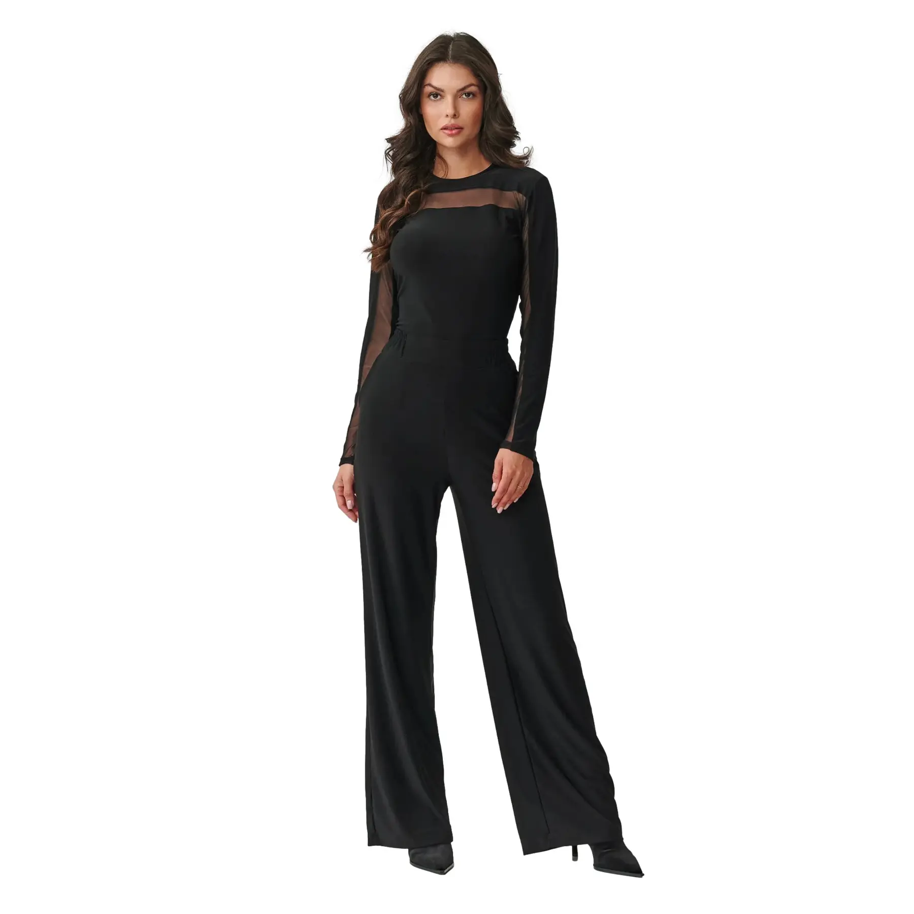 Completo t-shirt a maniche lunghe e pantaloni a gamba larga donna